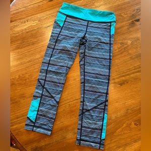 Lululemon size 4 leggings